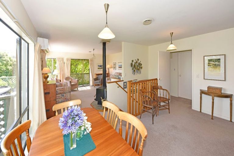 Photo of property in 1 Crossland Terrace, Lyttelton, 8082