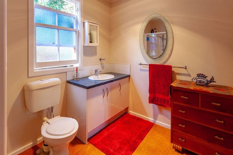 Photo of property in 107 Brunton Crescent, Thames, 3500