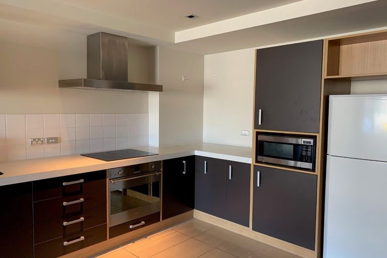 Photo of property in Monument Apartments, 2c/245 Wakefield Street, Te Aro, Wellington, 6011