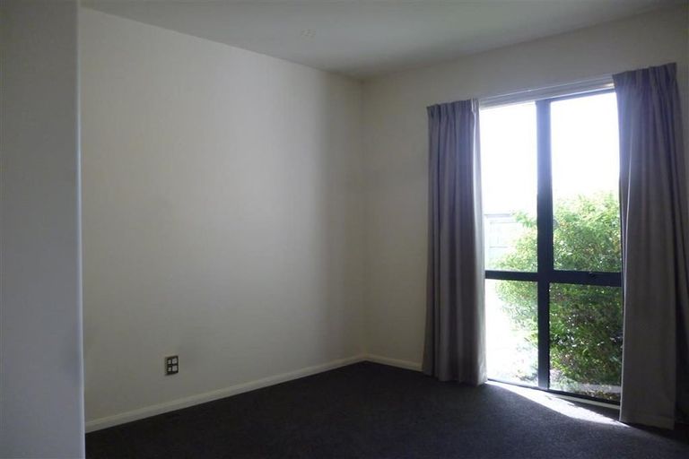 Photo of property in 64 Milns Road, Halswell, Christchurch, 8025