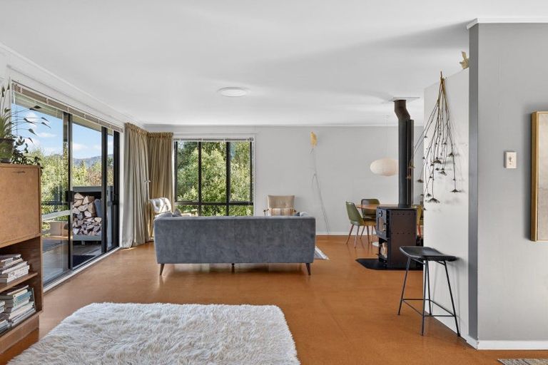 Photo of property in 29 Te Papau Crescent, Diamond Harbour, 8972