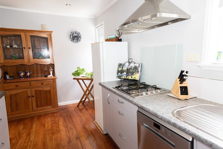 Photo of property in 31 Tranmere Road, Fairfield, Hamilton, 3214