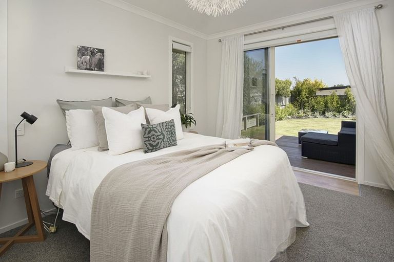 Photo of property in 8 Boysenberry Grove, Richmond, 7020