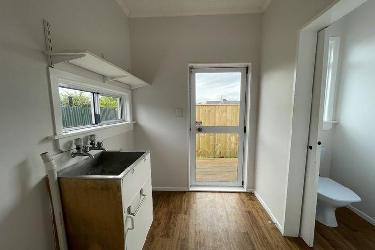 Photo of property in 807 Jervois Street, Mayfair, Hastings, 4122