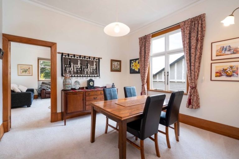 Photo of property in 139 Eglinton Road, Mornington, Dunedin, 9011