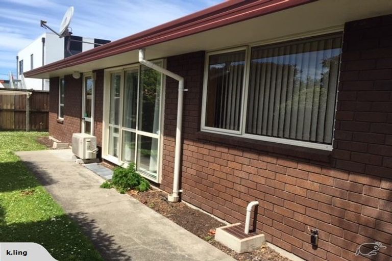 Photo of property in 2/395 Ilam Road, Bryndwr, Christchurch, 8053