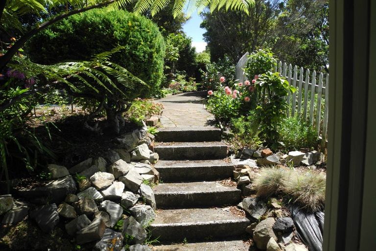 Photo of property in 2 Zetland Street, Highbury, Wellington, 6012