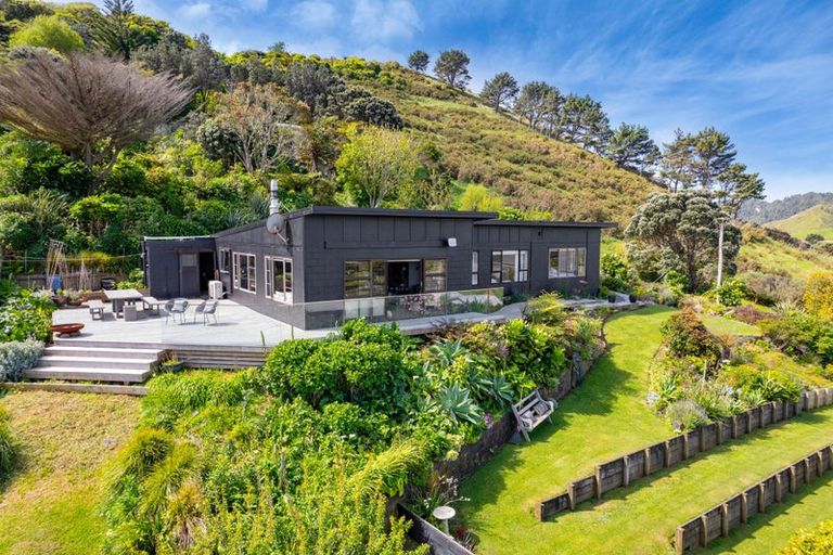 Photo of property in 69 North Street, Mokau, 4376
