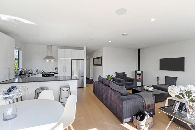 Photo of property in 87 Forfar Street, St Albans, Christchurch, 8014