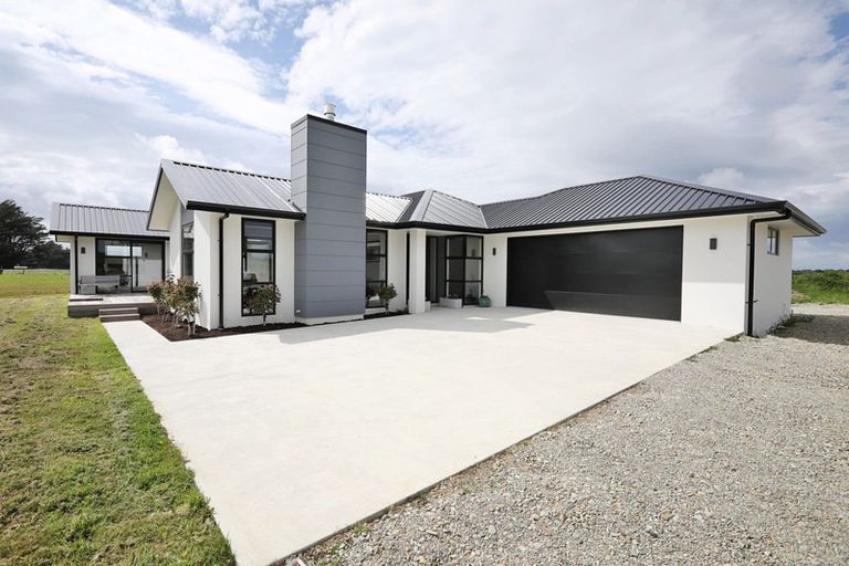 Photo of property in 86 Steel Road, West Plains, Invercargill, 9874