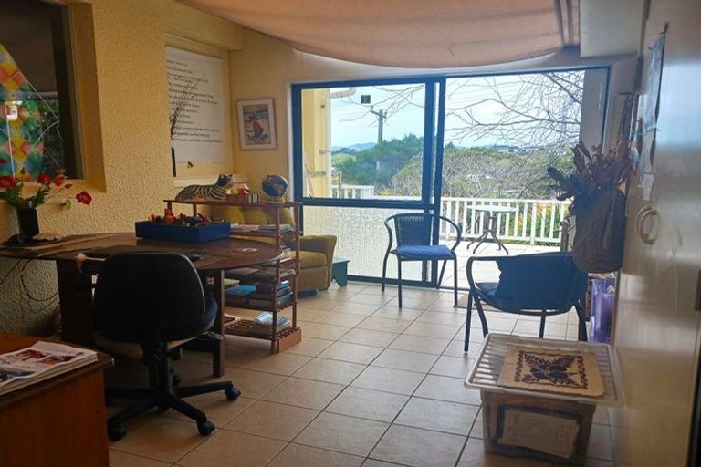 Photo of property in 67 Cable Bay Block Road, Cable Bay, 0420