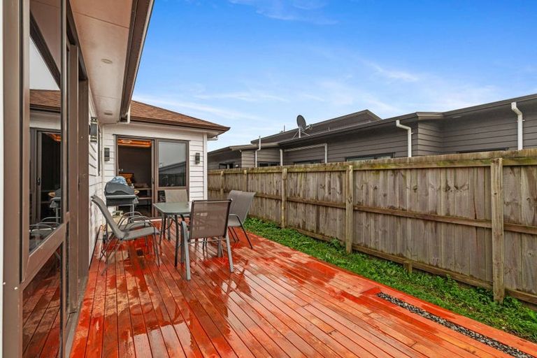 Photo of property in 55 Clarks Beach Road, Clarks Beach, 2122