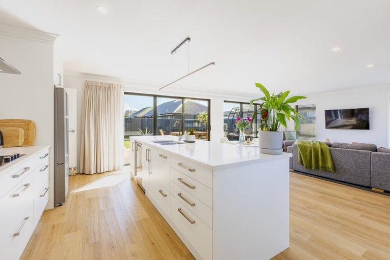 Photo of property in 8 Meech Way, Frimley, Hastings, 4120