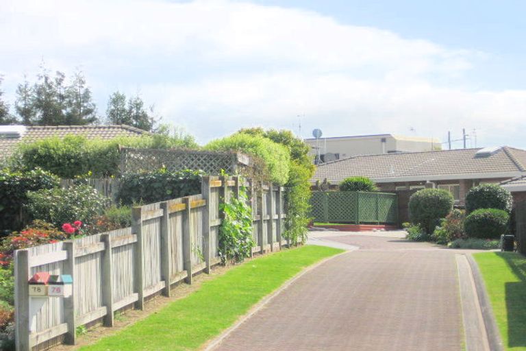 Photo of property in 76 Russley Drive, Mount Maunganui, 3116