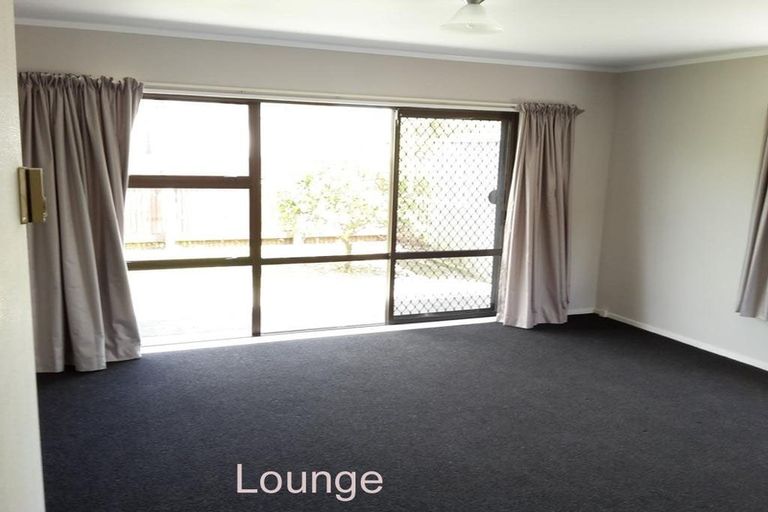 Photo of property in 2/974 Bank Street, Te Awamutu, 3800