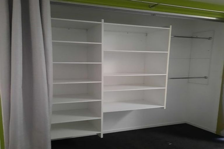 Photo of property in 21 Thatcher Crescent, Crofton Downs, Wellington, 6035