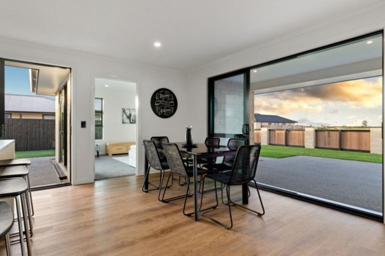 Photo of property in 10 Costello Drive, Ngatea, 3503