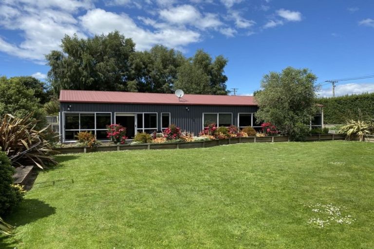 Photo of property in 2 Bidston Street, Outram, 9019