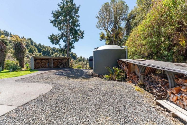 Photo of property in 3520 State Highway 4, Raurimu, 3989