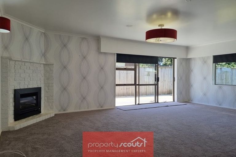 Photo of property in 5 Park Lane, Waitara, 4320