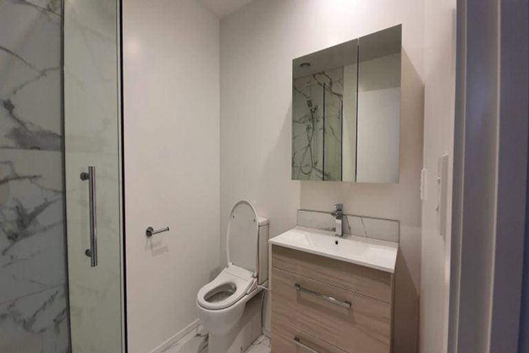 Photo of property in 2/307 Armagh Street, Christchurch Central, Christchurch, 8011