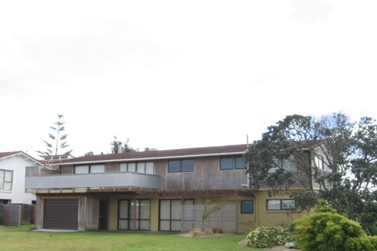 Photo of property in 67 Broadway Road, Waihi Beach, 3611