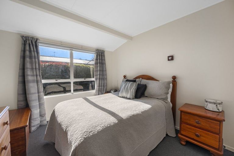 Photo of property in 24 Von Dadelszen Place, Havelock North, 4130
