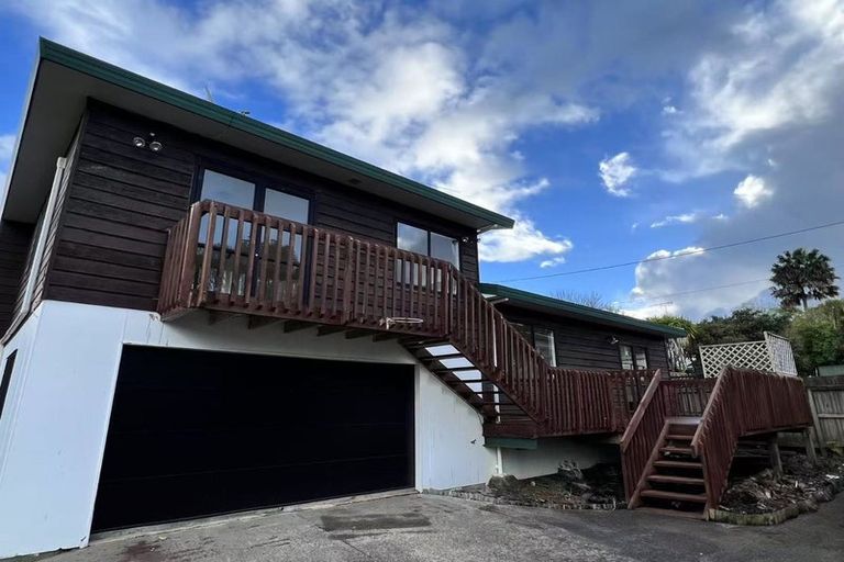 Photo of property in 2/10 Belmont Terrace, Milford, Auckland, 0620