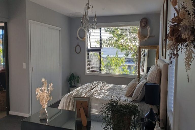 Photo of property in 43 Kittyhawk Drive, Kinloch, Taupo, 3377