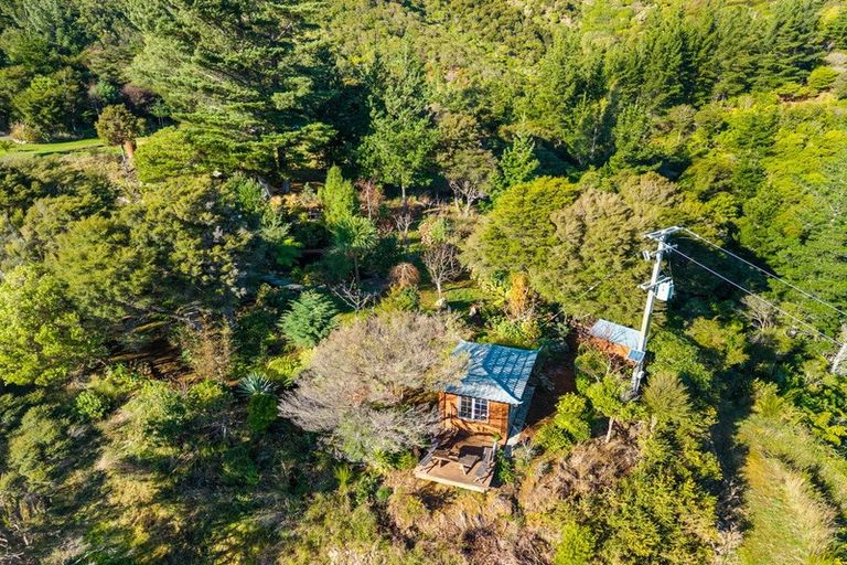 Photo of property in 165 Boons Valley Road, Waikawa, Picton, 7220