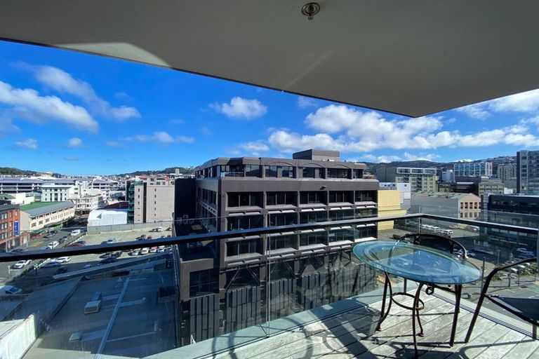 Photo of property in Monument Apartments, 9a/245 Wakefield Street, Te Aro, Wellington, 6011