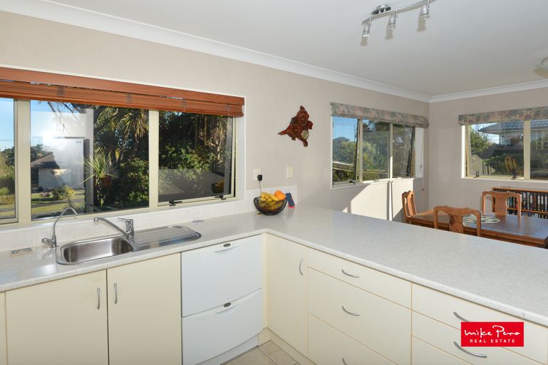 Photo of property in 32 Markson Avenue, Onerahi, Whangarei, 0110