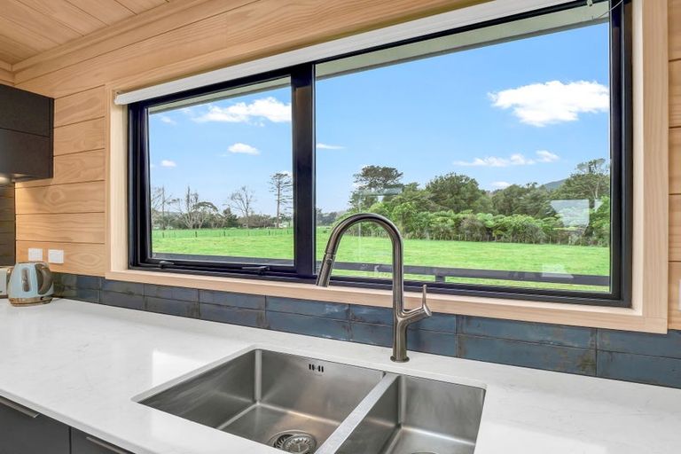 Photo of property in 346 Rahui Road, Otaki, 5583