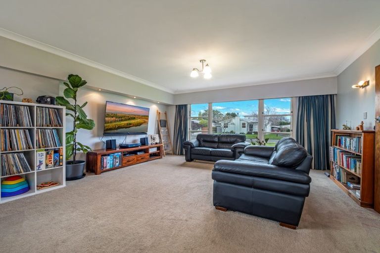 Photo of property in 15 Paisley Street, Awapuni, Palmerston North, 4412