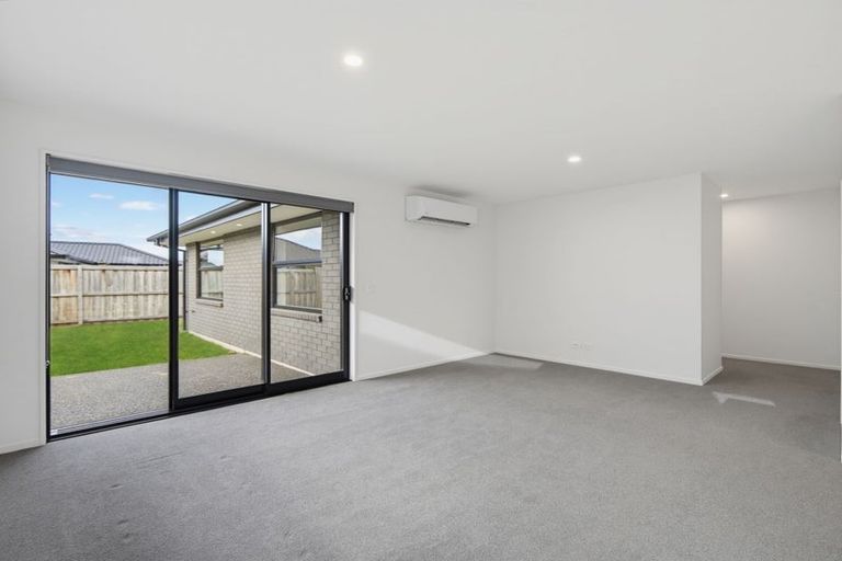 Photo of property in 38 Crossley Avenue, Woodend, 7610