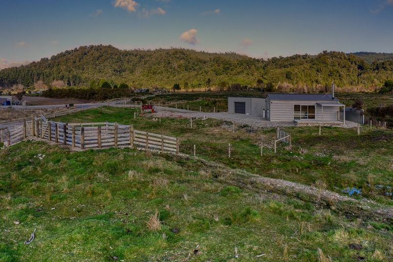 Photo of property in 577 Blue Spur Road, Arahura Valley, Hokitika, 7882