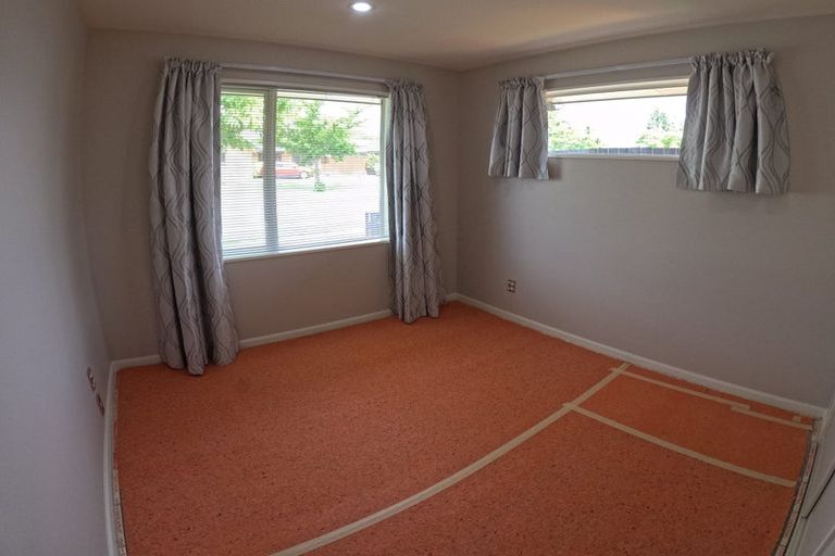 Photo of property in 4a Somerville Crescent, Aidanfield, Christchurch, 8025