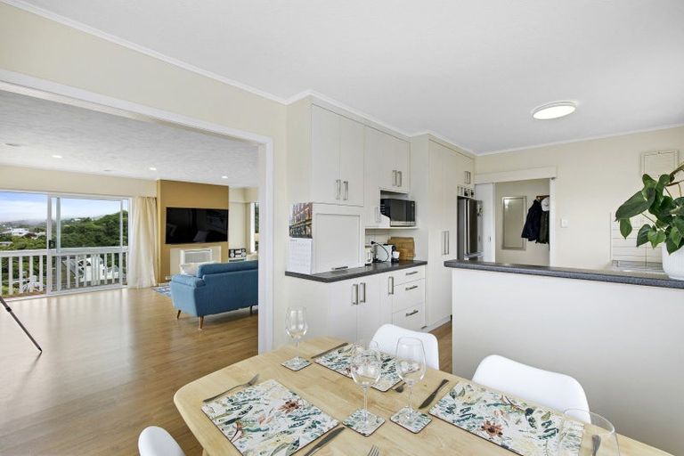 Photo of property in 42 Mulberry Street, Maungaraki, Lower Hutt, 5010