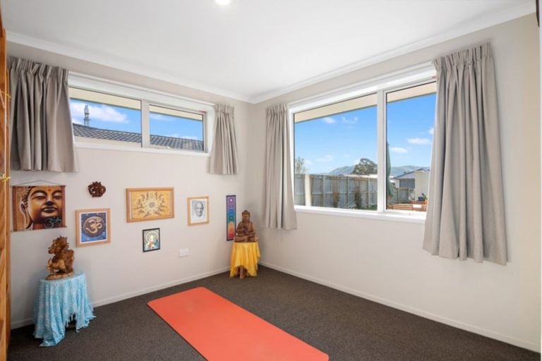 Photo of property in 1 Turner Place, Wakefield, 7025