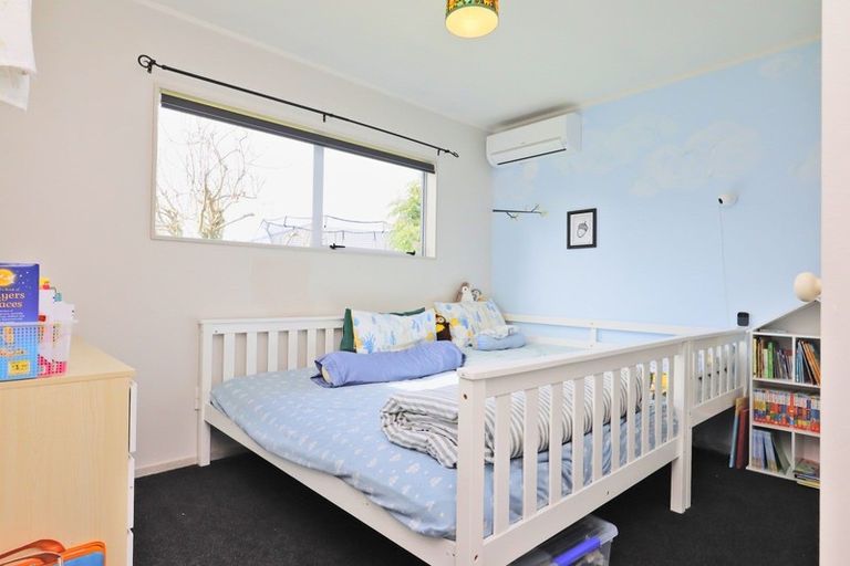 Photo of property in 6 Azimuth Place, Flagstaff, Hamilton, 3210