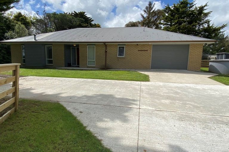 Photo of property in 571 Kelvin Grove Road, Kelvin Grove, Palmerston North, 4470