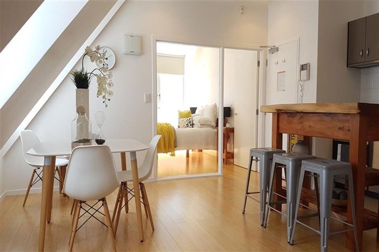 Photo of property in Edward Street Apartments, 49/3 Edward Street, Te Aro, Wellington, 6011