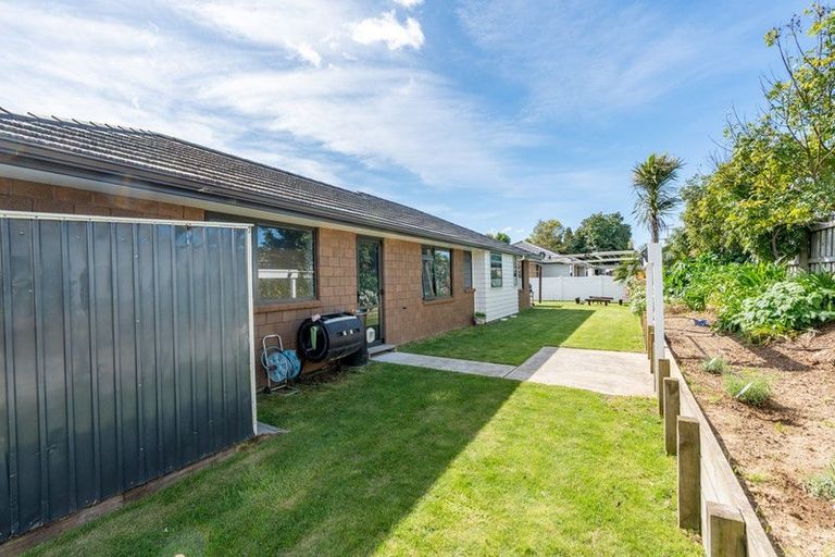 Photo of property in 2/3 Mcandrew Street, Kihikihi, Te Awamutu, 3800