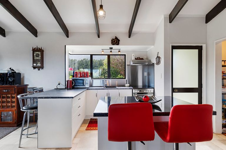 Photo of property in 35 Tui Pa Road, Te Aroha, 3392