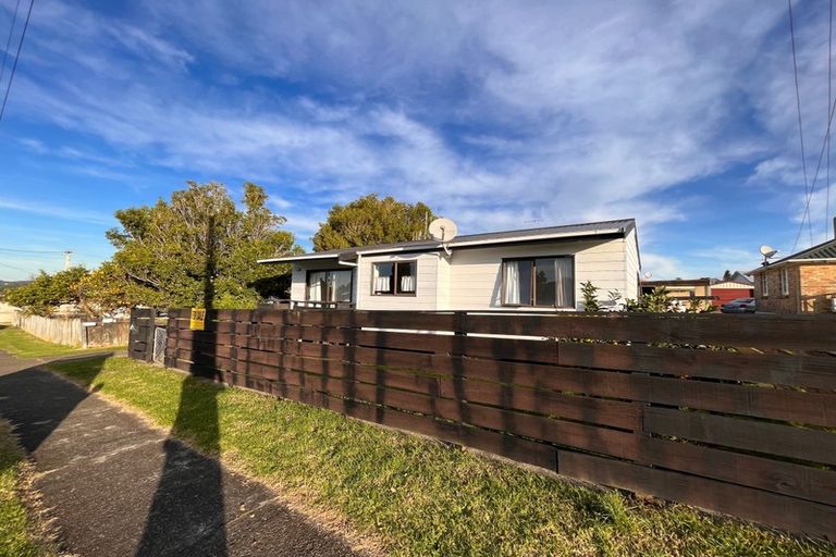 Photo of property in 28a Oxford Street, Parkvale, Tauranga, 3112