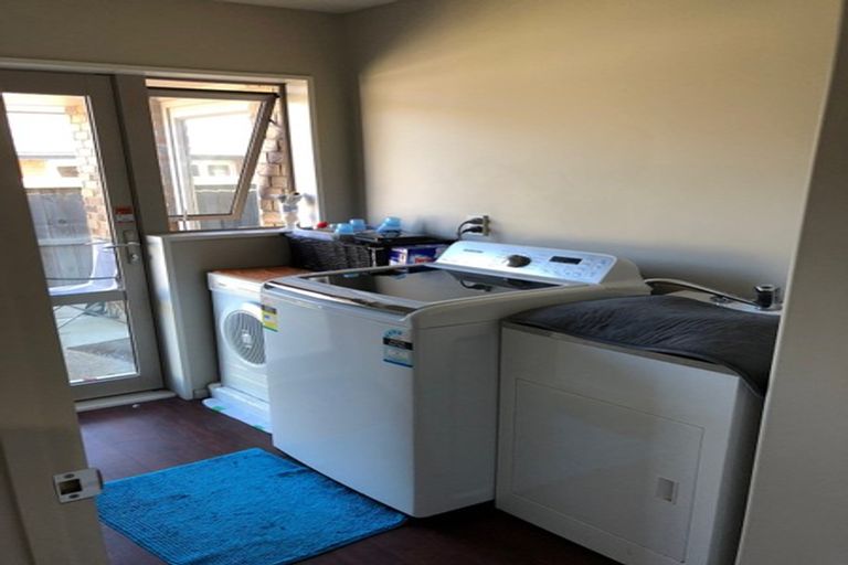 Photo of property in 20 Foresters Crescent, Parklands, Christchurch, 8083