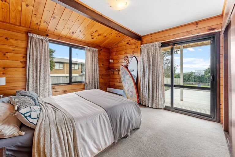 Photo of property in 804 Whangaparaoa Road, Manly, Whangaparaoa, 0930