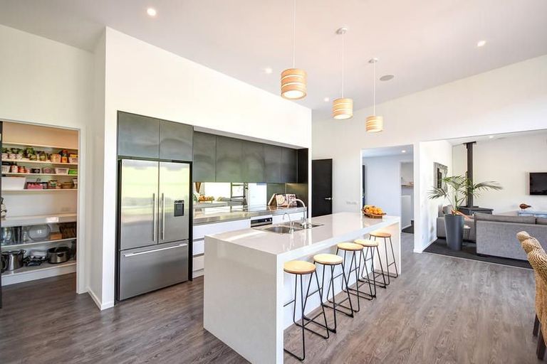 Photo of property in 58 Tirohanga Road, North Taieri, Mosgiel, 9092