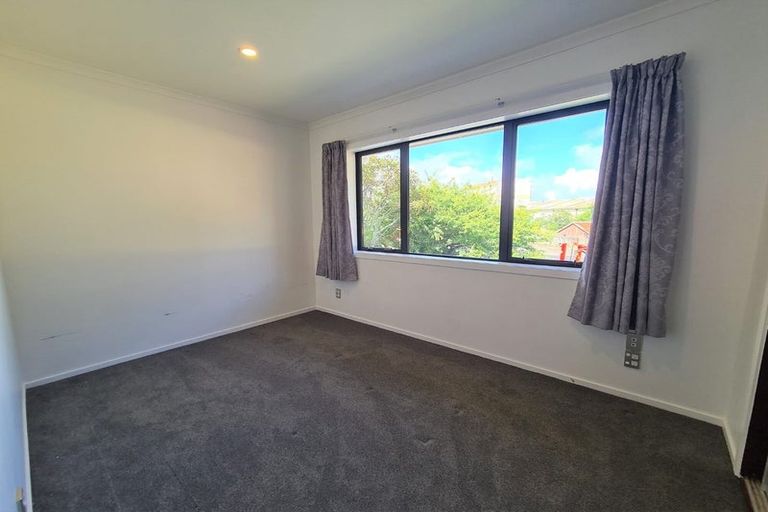 Photo of property in 6a Cutfield Street, Inglewood, 4330