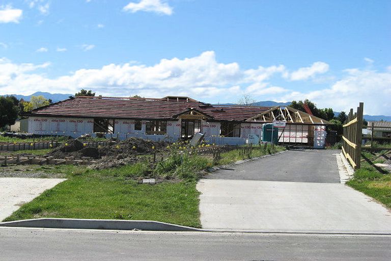 Photo of property in 48 Ashwood Drive, Witherlea, Blenheim, 7201